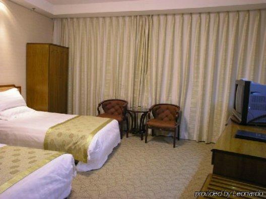 Shijiazhuang Jin Yuan Hotel الغرفة الصورة